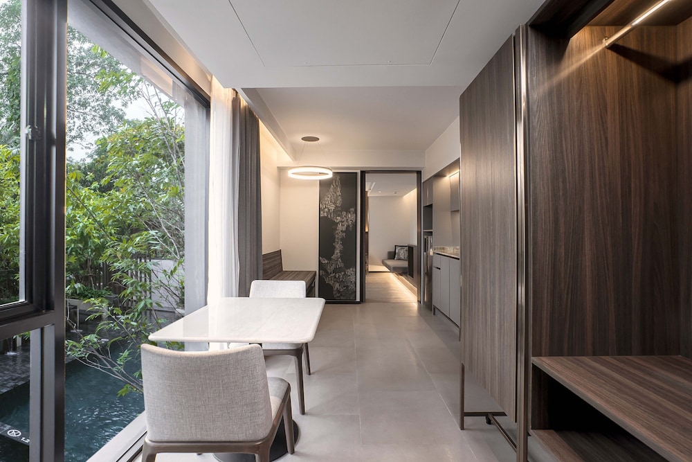 Gardina Asoke Hotel & Residence