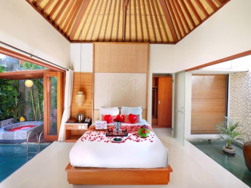 Seminyak Sanctuary (Formerly Legian Kriyamaha Villa)