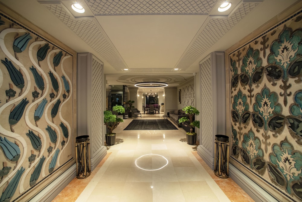 Taksim Square Hotel