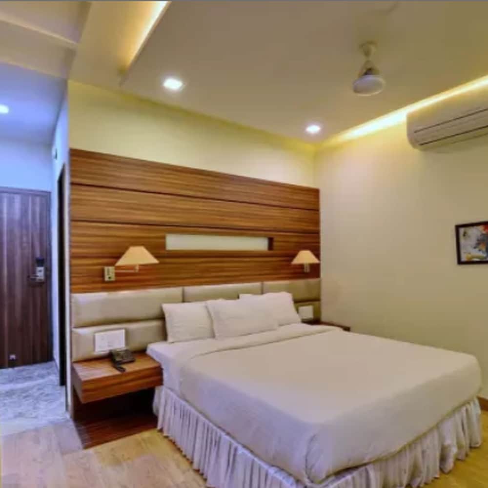 Hotel Mahendra