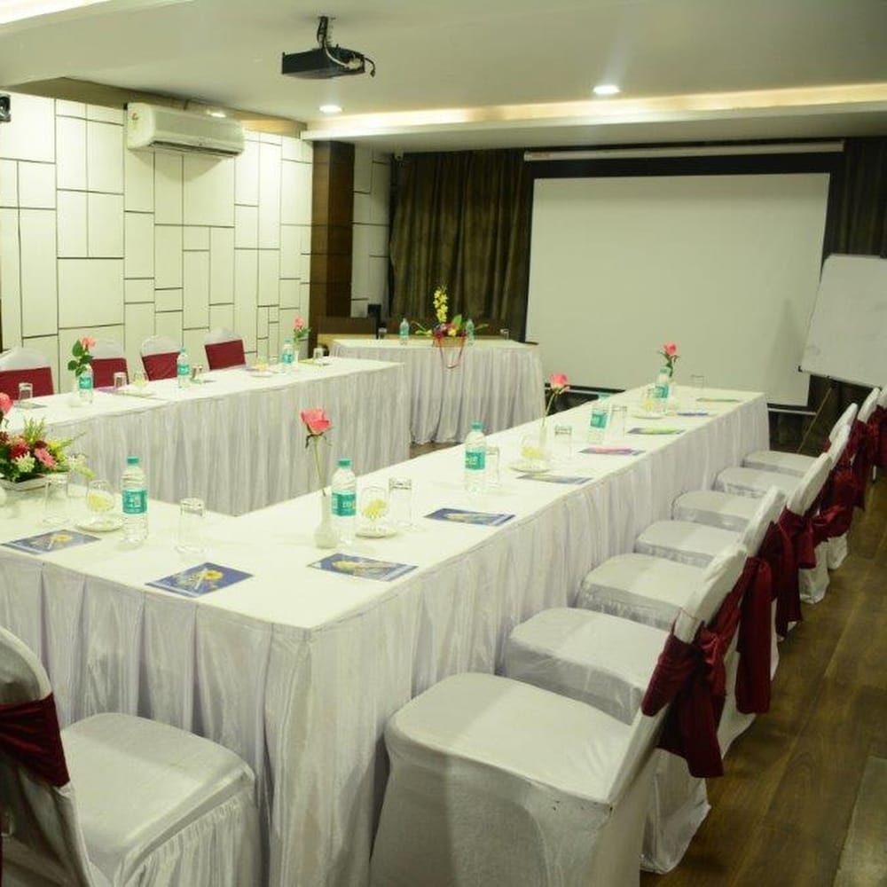 Hotel Mahendra