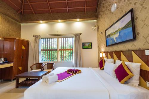 Honey Dewwz Exotica Hotel and Resort