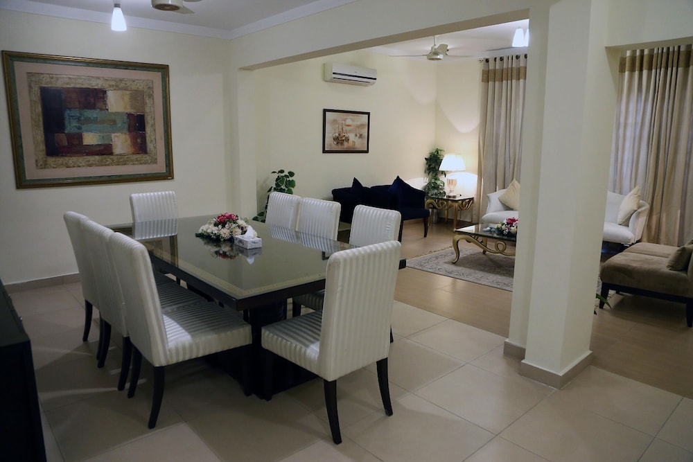 Butterfly Guest House Phase 7 Bahria Town