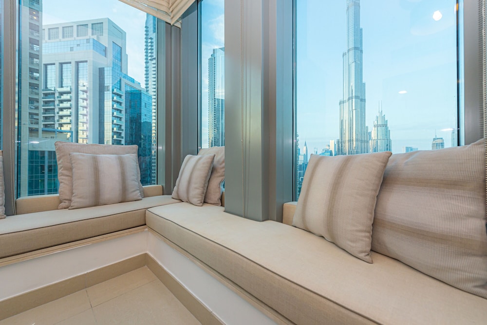 Marco Polo - 2 BR with Burj Khalifa View - 5 min to Dubai Mall