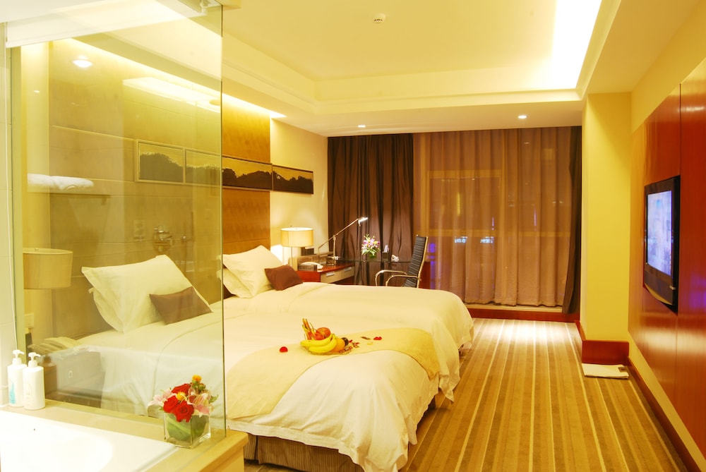 Yiwu International Mansion Hotel