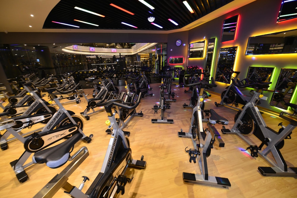 Yiwu International Mansion Hotel