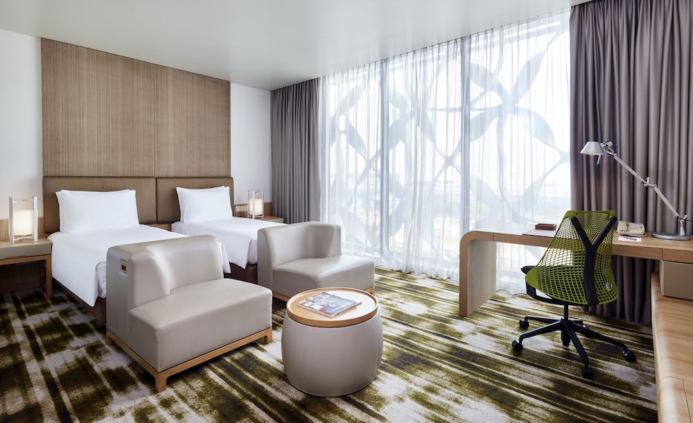 Crowne Plaza Changi Airport by IHG