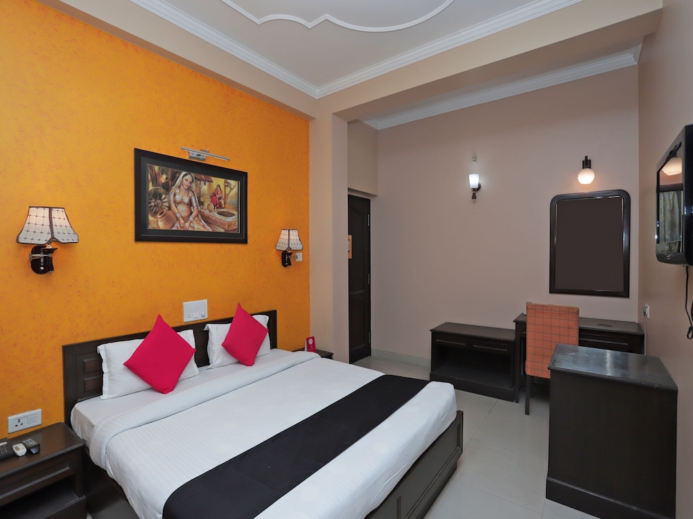 Hotel Rudraksh Plaza