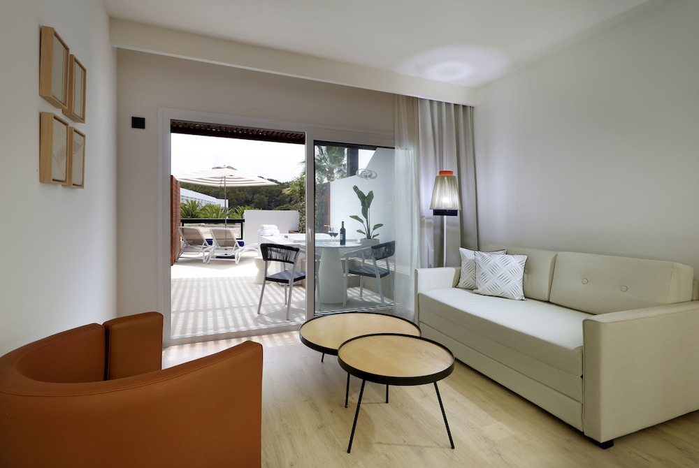 Grand Palladium Select Palace Ibiza - All Inclusive