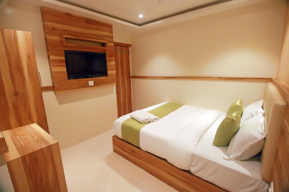 Hotel Al Madina Palace
