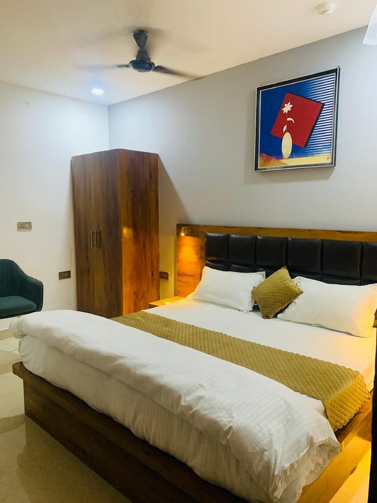 Hotel Status By SBG