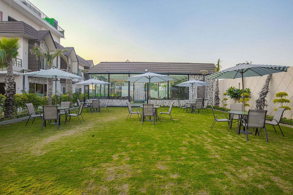 Greenwood villa 