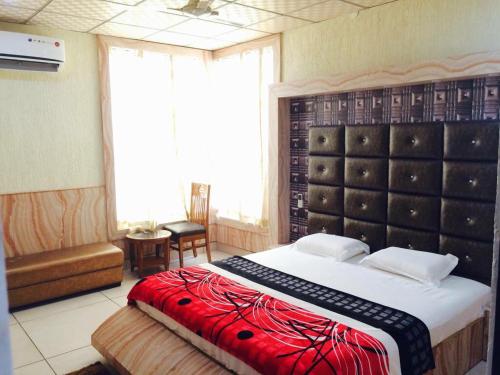 Hotel Maharaja Palace