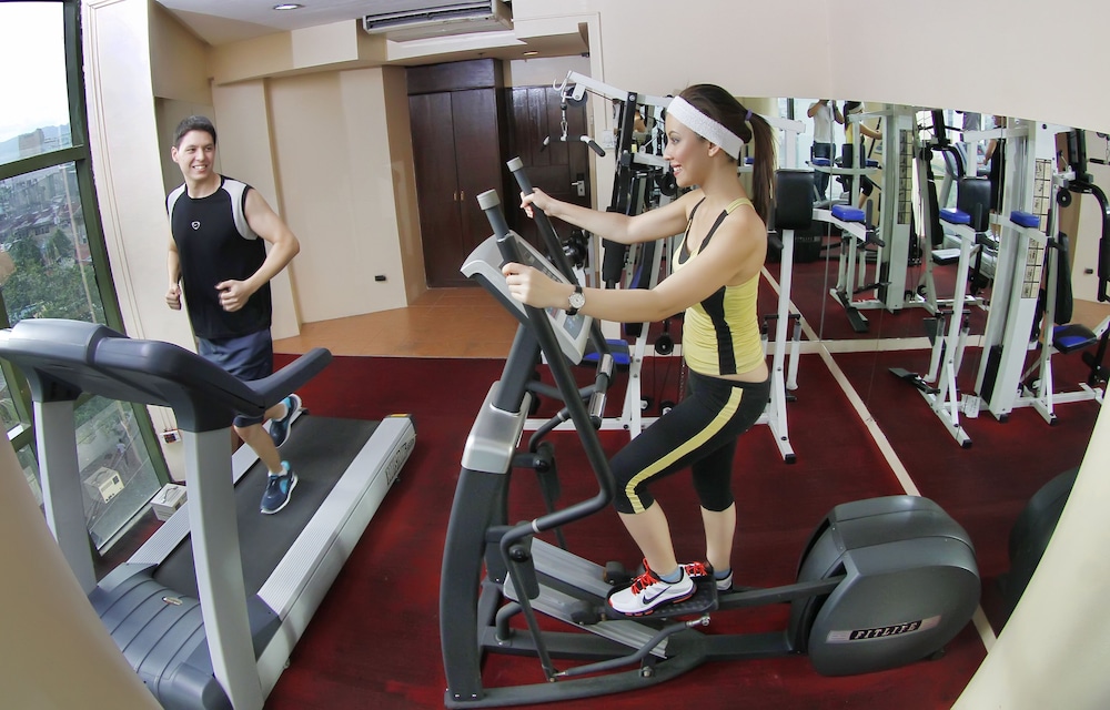 Sarrosa International Hotel and Residential Suites