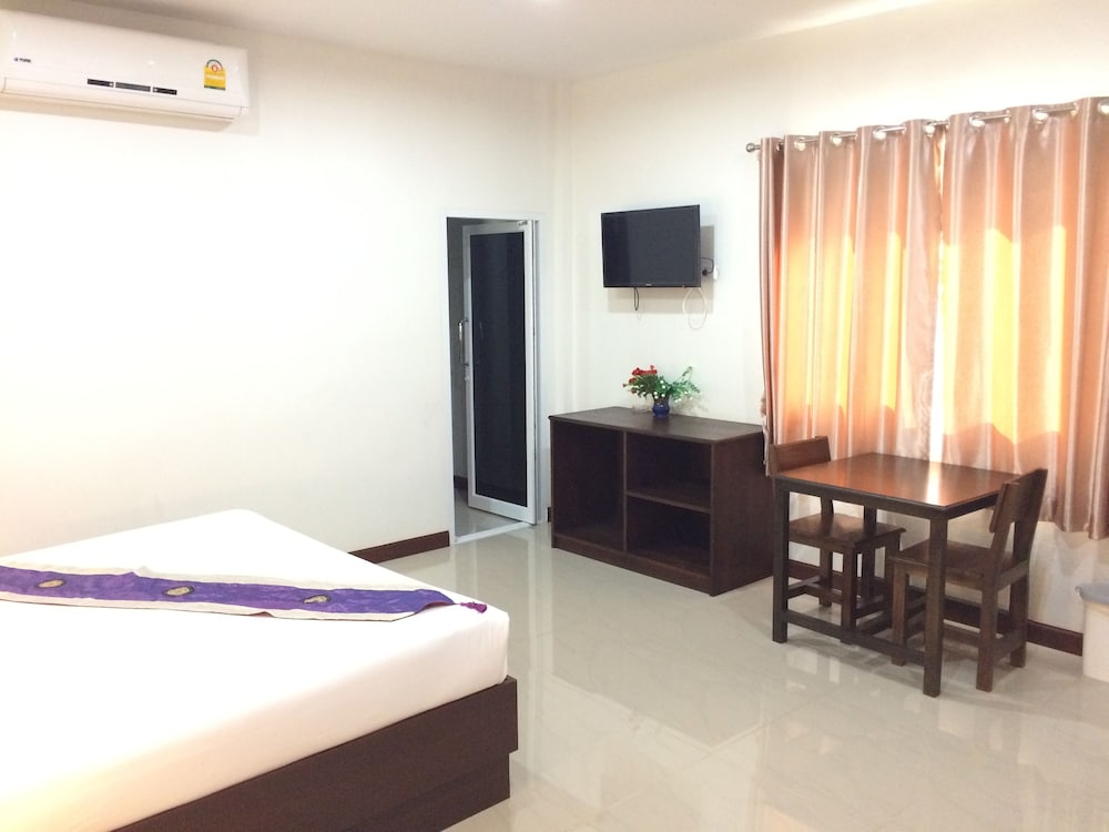 Phuket Airport Villa