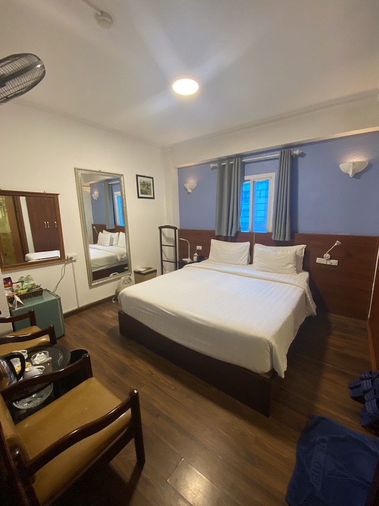A25 Hotel - 44 Hang Bun