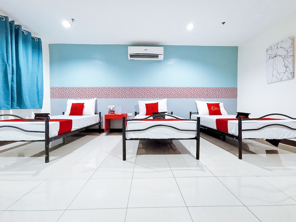 RedDoorz Plus near Ateneo de Davao