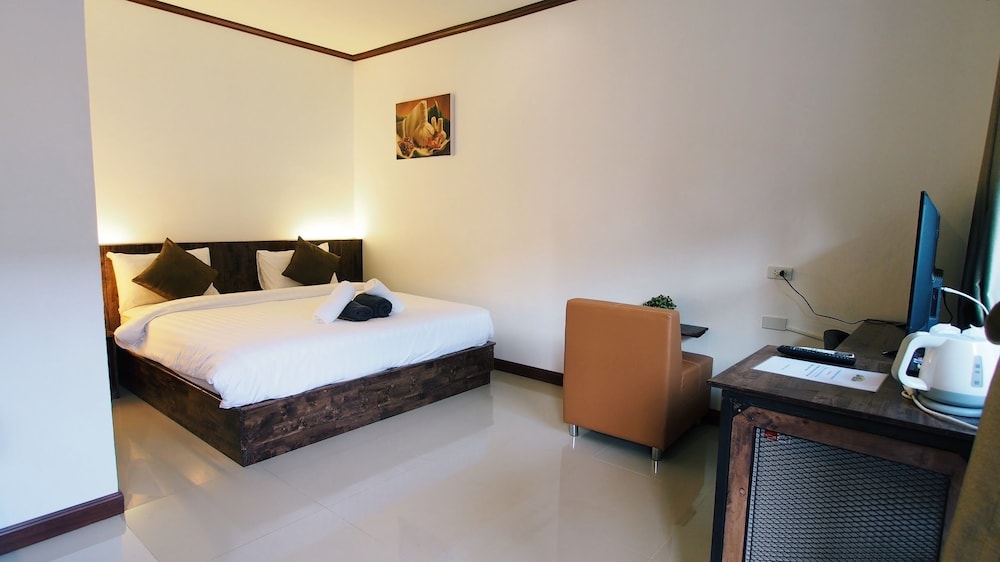 Paradise Land Resort