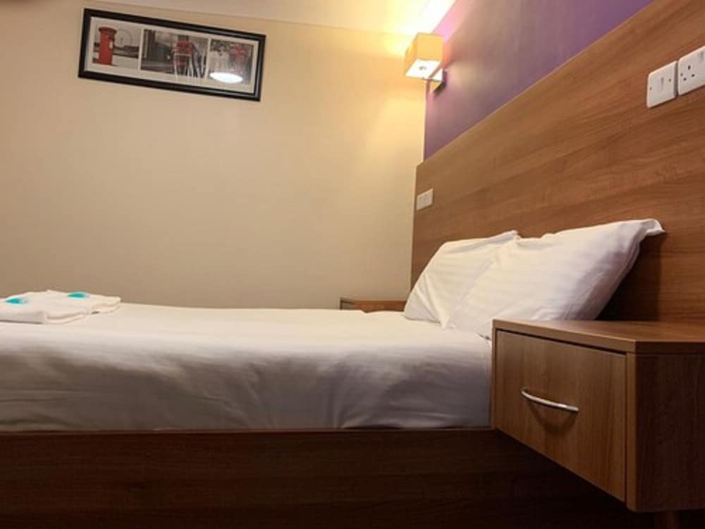 Twickenham Guest House