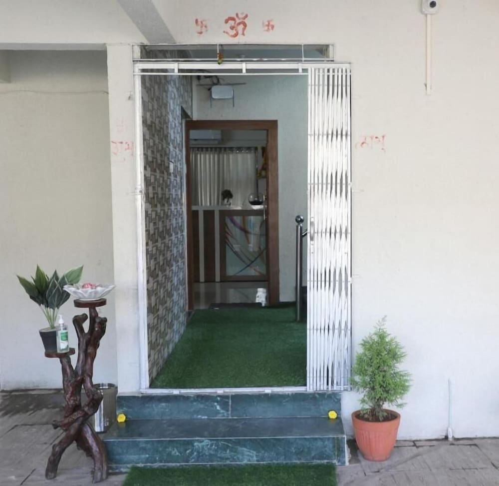 HOTEL SATYAM RESIDENCY