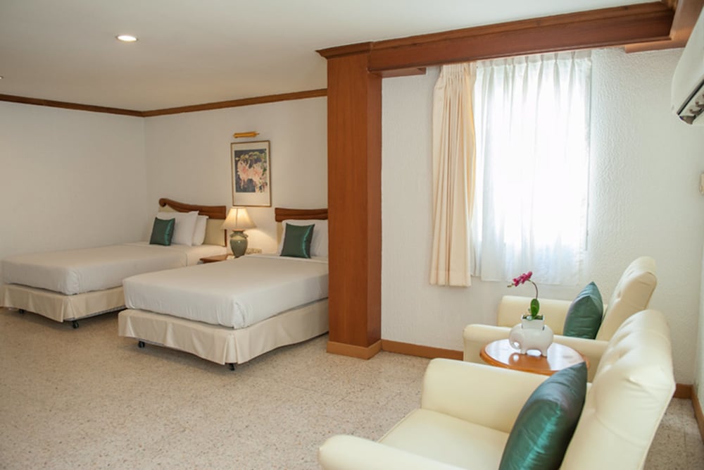 Lido Beach Hotel Pattaya