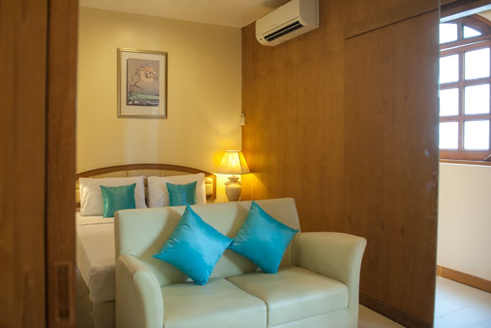 Lido Beach Hotel Pattaya
