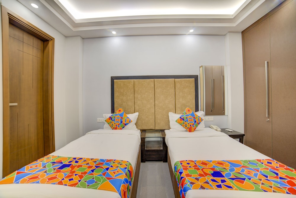 FabHotel Exotica