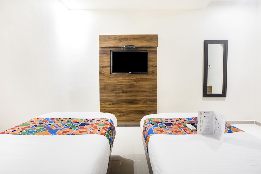 FabHotel Amour Andheri East