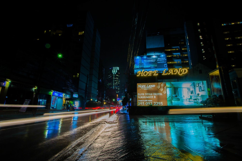 Hope Land Hotel Sukhumvit 24