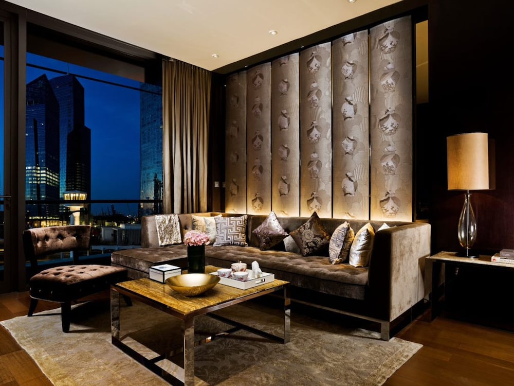 The Fullerton Bay Hotel