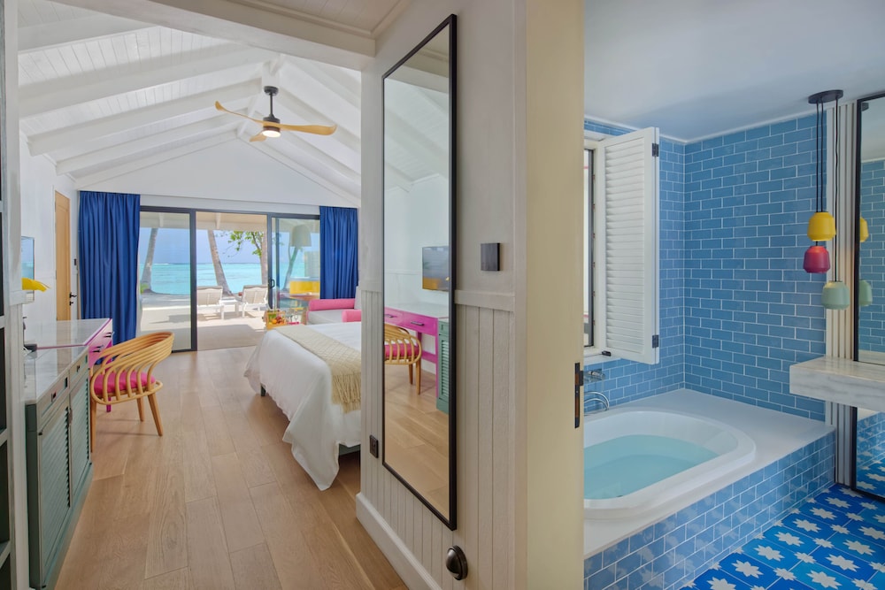 Villa Park at Sun Island