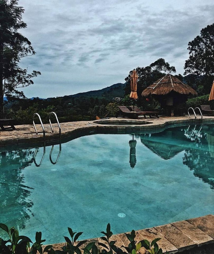 98 Acres Resort & Spa