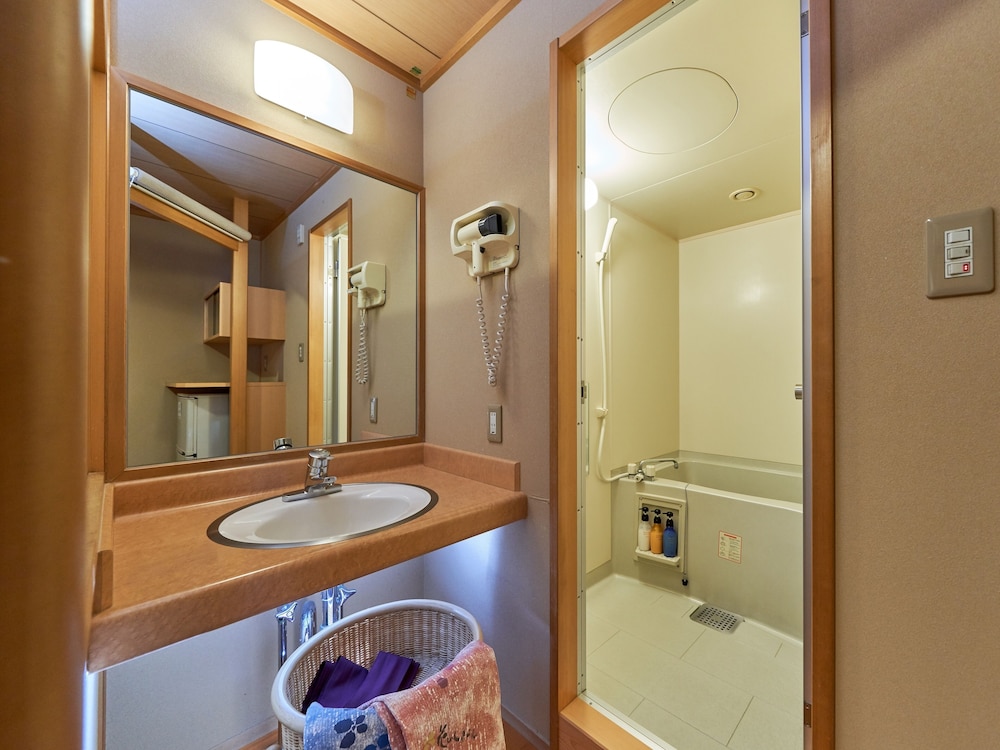 Hanabishi Hotel