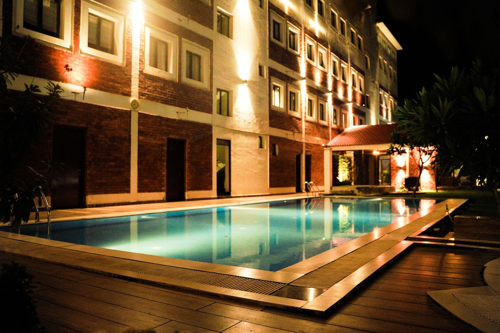 HOTEL ANNAPURNA