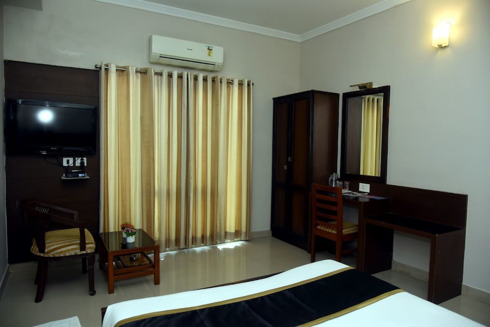 Hotel Pearl International