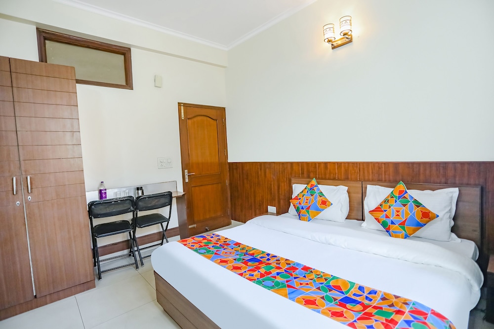 FabHotel Hexa Ghaziabad