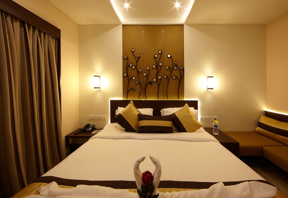 Golden Fruits Business Suites