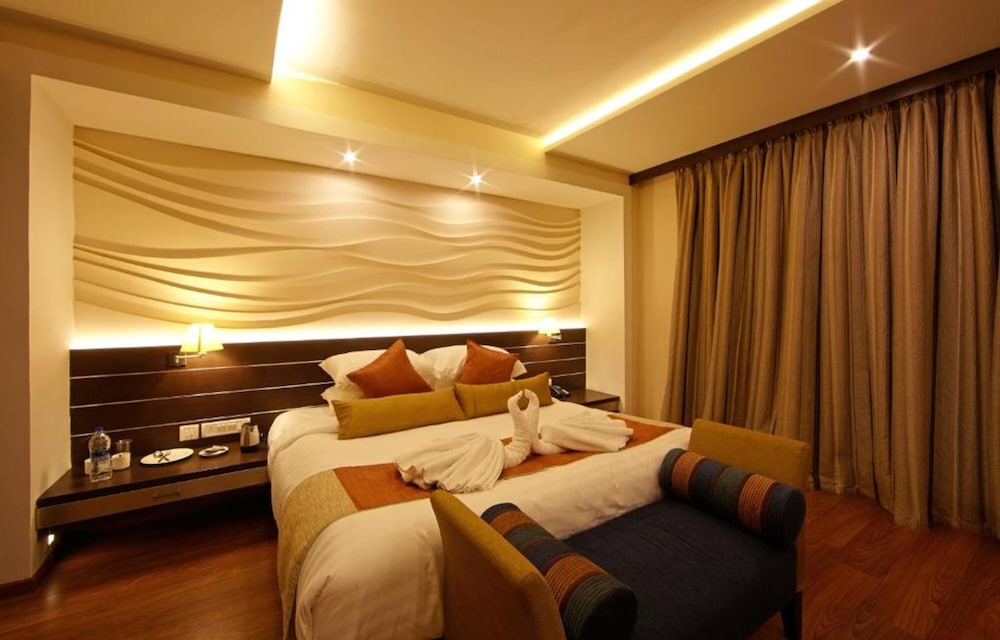 Golden Fruits Business Suites