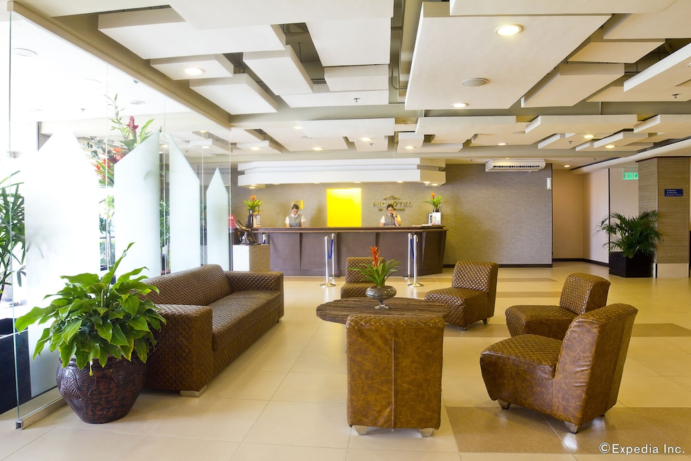Microtel by Wyndham Mall of Asia