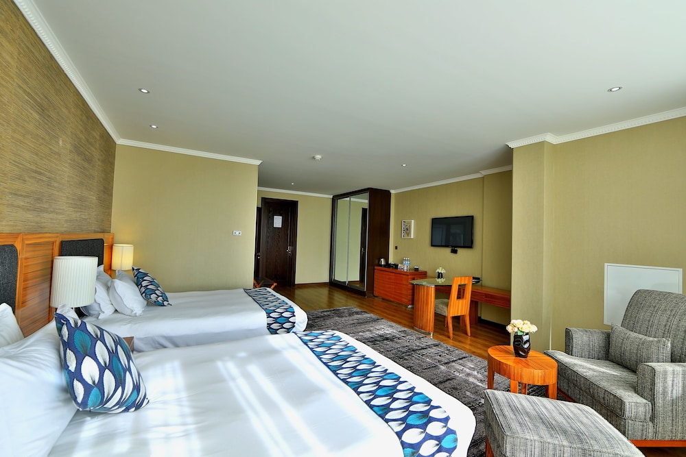 Damas International Hotel