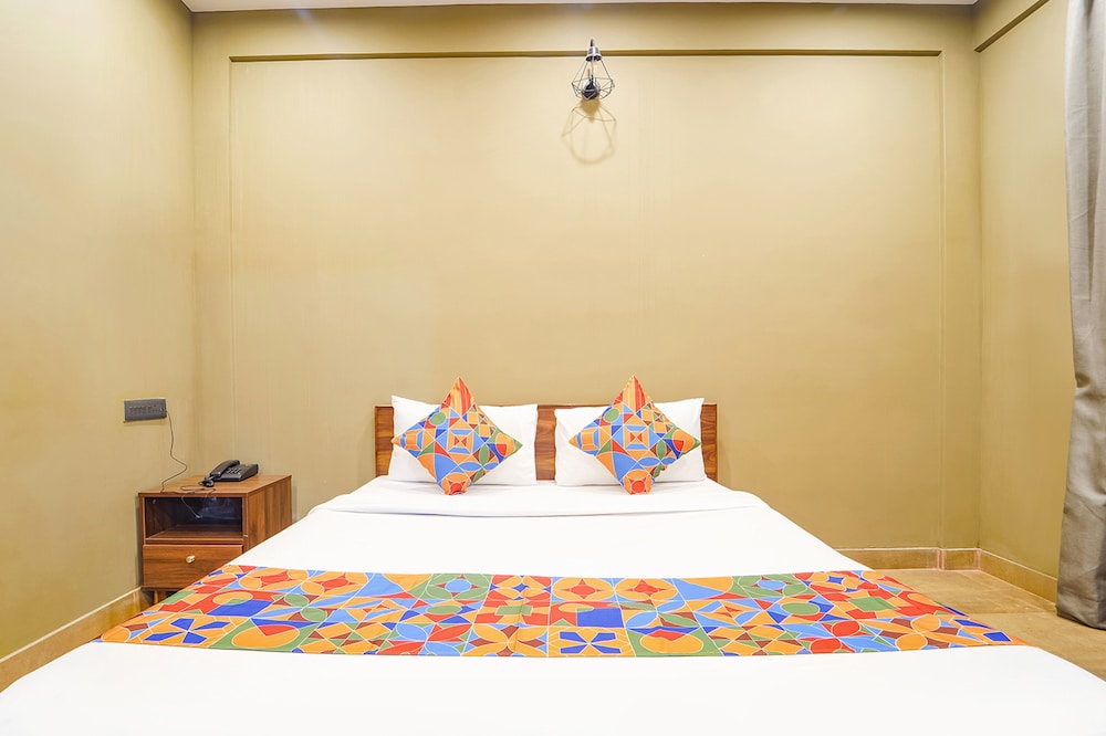 Fabhotel Hn Pear View Stays