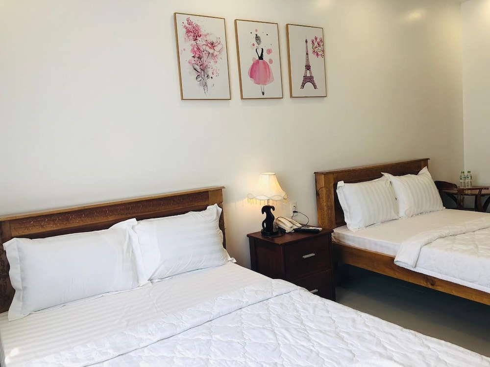 Tuyet Hien Hotel