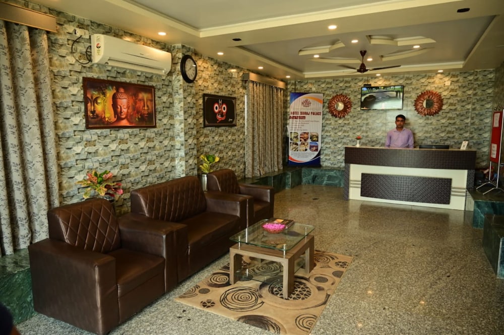 Goroomgo Hotel Coral Suites Puri