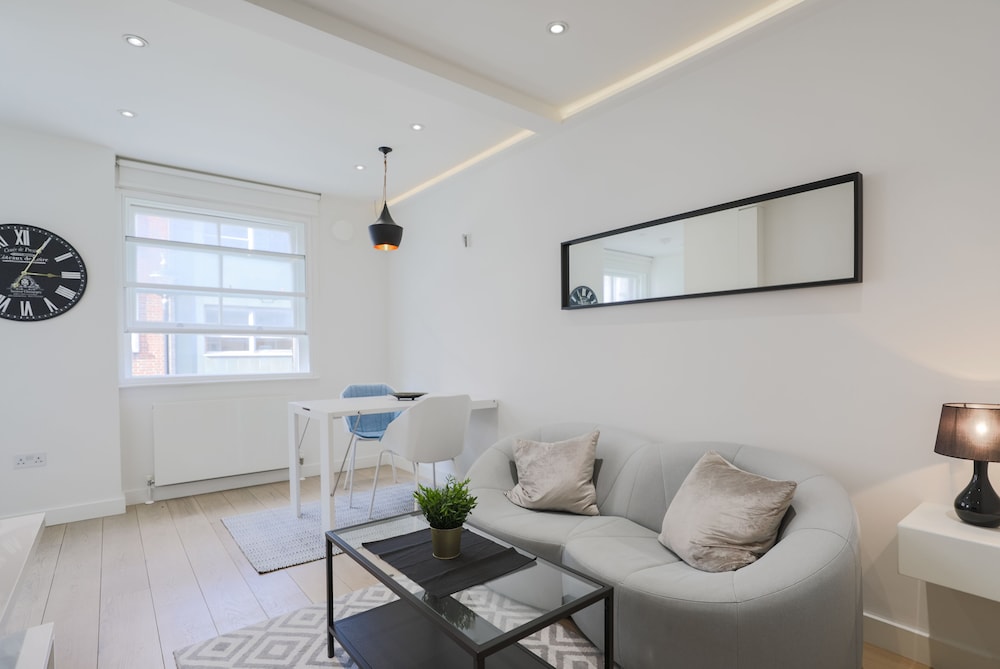StayInn Soho Apartments