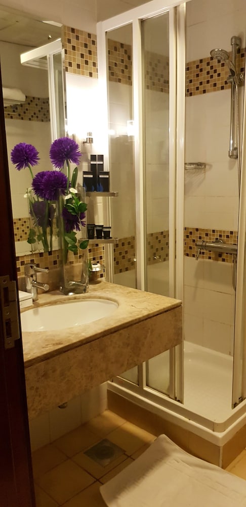Tulip Hotel Apartment