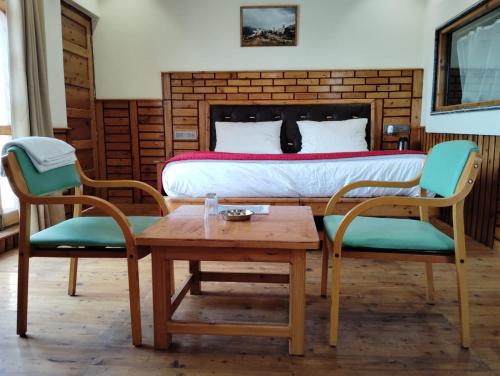 Hotel CM Palace