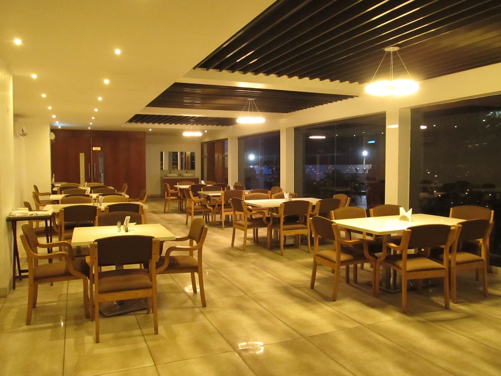 Hotel Tania Searock Managed by ODON Hospitality