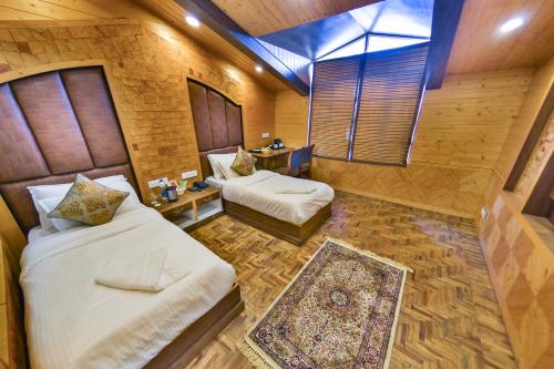 Hotel Rizk Inn - Best Hotel Near Airport in Srinagar
