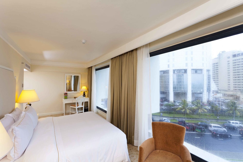 The Kingsbury Colombo