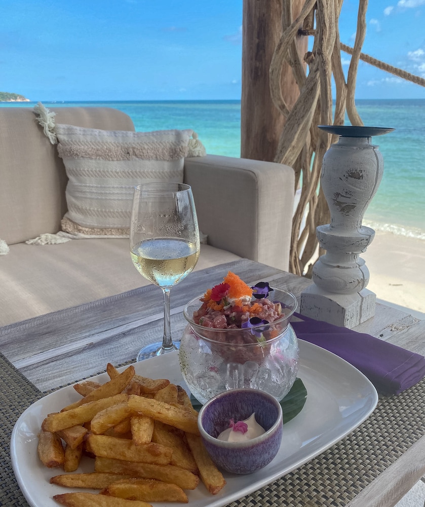 Elephant Beach Club & Resort Samui